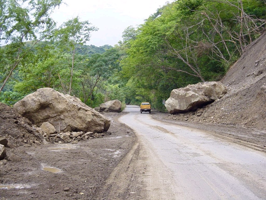 ¿Qué pasa con la infraestructura vial en Costa Rica?