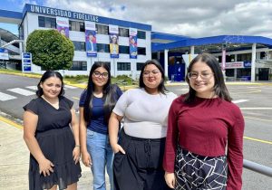 Ellas son las ganadoras de la Beca Ing. Sandra Cauffman de UFidélitas para estudiar ingeniería