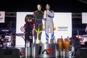 Solano y Hernández se quedan a milésimas del triunfo y arrancan con podio en Panamá