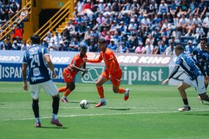 Tras un cierre intenso Puntarenas cayó 2-3 en Cartago