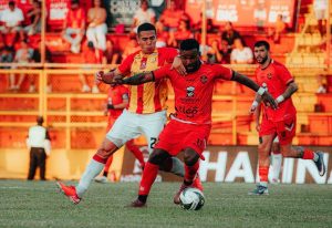 Golazo de Marcel y Puntarenas cae 0-1 ante Herediano