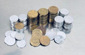 ¿Tiene monedas ₡5, ₡10 y ₡25 guardadas? No corra: Podrá cambiarlas con calma en el banco