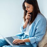Cada vez más personas viven solas en Costa Rica ¿cómo cuidar las finanzas de un hogar unipersonal?