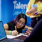 Gira regional Talent Costa Rica continúa en Puntarenas con más de 150 vacantes de empleo